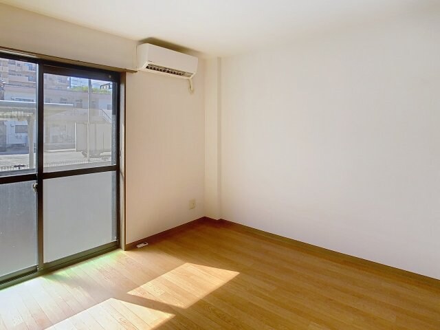 物件内観写真10　(2025年10月撮影※現況を優先します。)