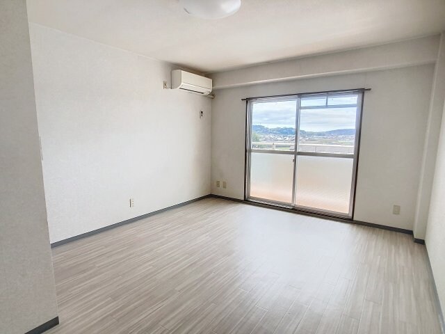 物件内観写真3　(2024年4月撮影)