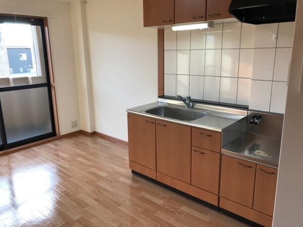 居室(ダイニング(イメージ))