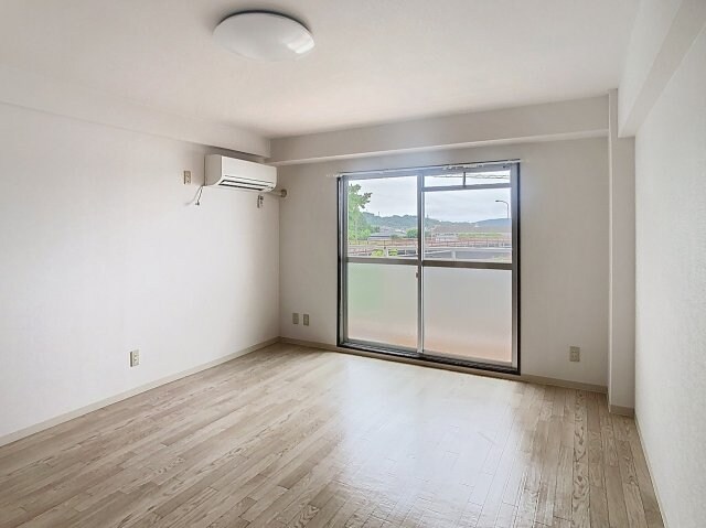 物件内観写真3　(2025年6月撮影※現況を優先致します。)