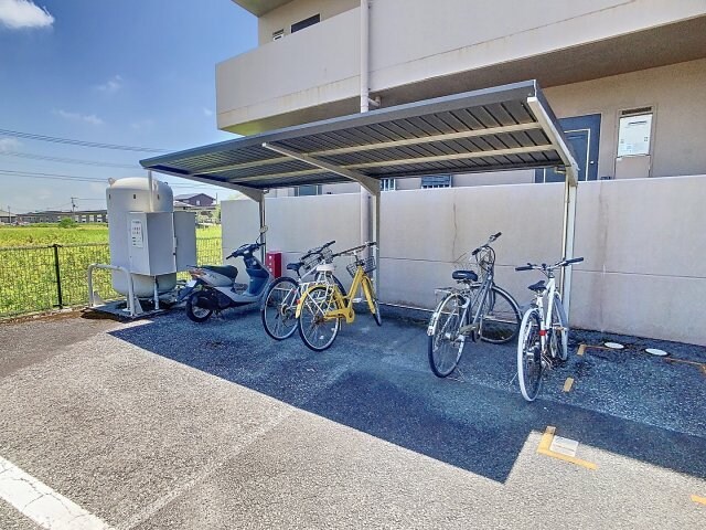 物件内観写真3　(現況を優先します。（撮影時期：2024年8月）)