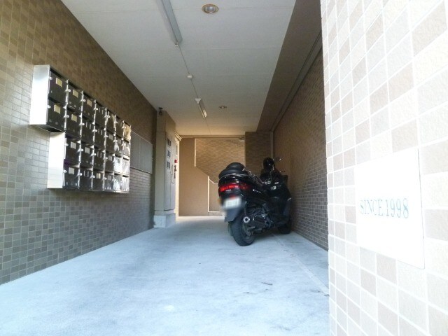 物件内観写真2　(現況と異なる場合は現況を優先します。)