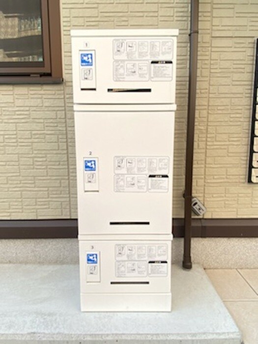 物件内観写真16　(宅配ボックス)