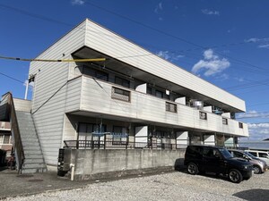 野村学生アパート F棟外観写真