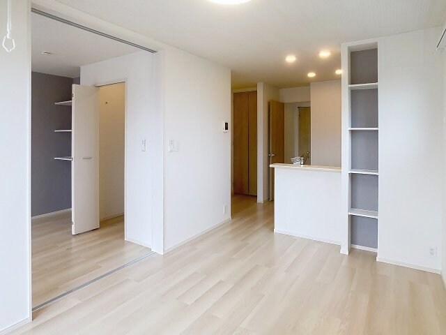 物件内観写真3　(2025年9月撮影※現況を優先します。)