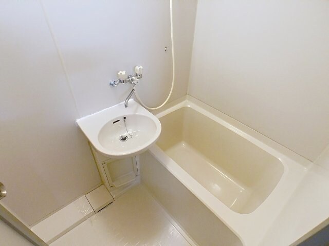 物件内観写真6　(2025年4月撮影※現況を優先致します。)