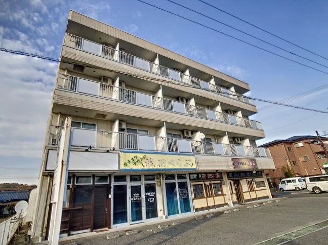 物件外観写真1　(現況と異なる場合は現況を優先します。)