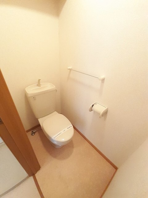 物件内観写真6　(トイレ)