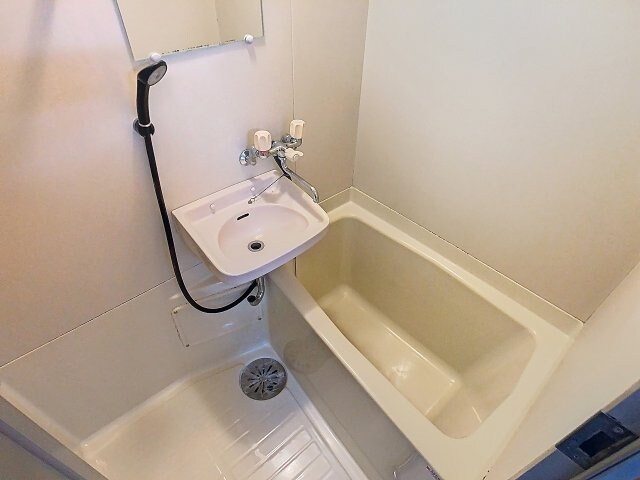 物件内観写真6　(2025年4月撮影※現況を優先致します。)