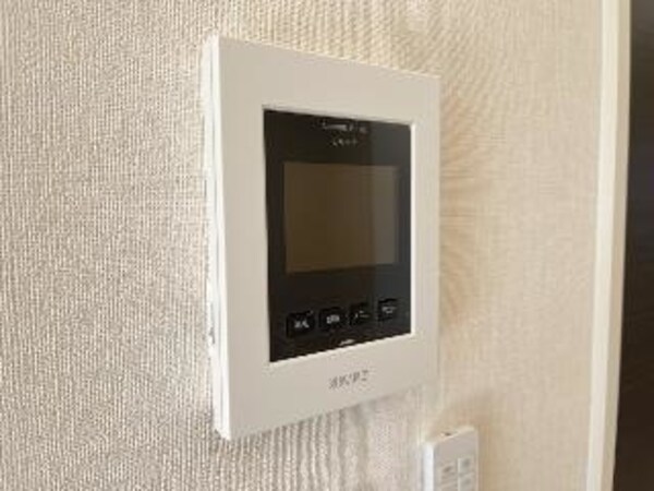 セキュリティ(カメラ付インターホン(イメージ))