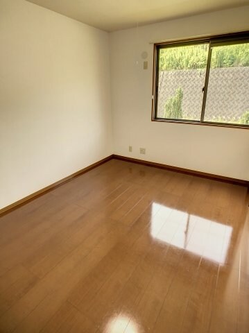 物件内観写真5　(2022年7月撮影※現況を優先します。)