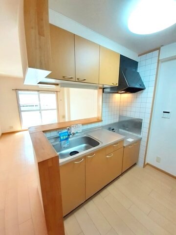 物件内観写真4　(キッチン)