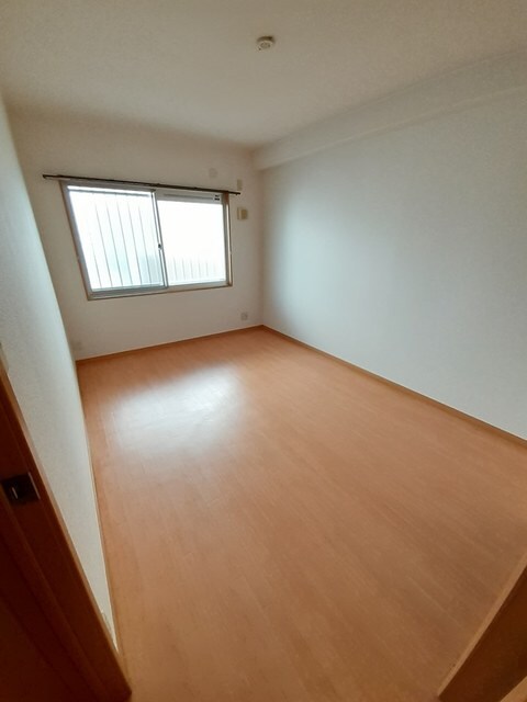 物件内観写真9　(その他部屋・スペース)