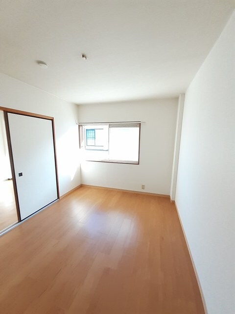 物件内観写真8　(その他部屋・スペース)