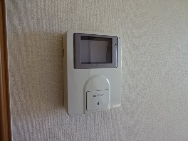 物件内観写真12　(カメラ付インターホン)