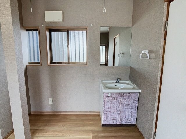 物件内観写真7　(現況を優先します。（撮影時期：2024年4月）)