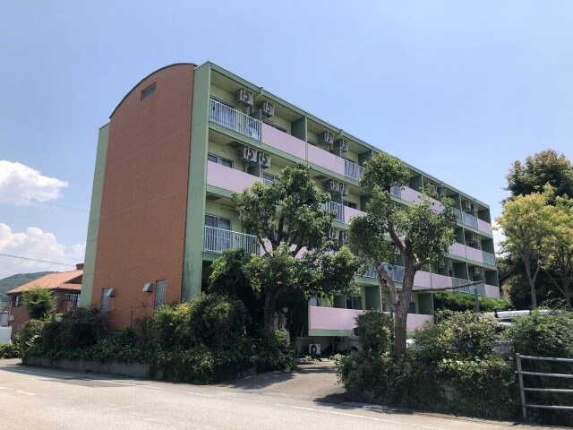 物件外観写真1　(現況を優先します。（撮影時期：2021年6月）)