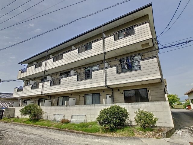 物件外観写真1　(2023年4月撮影※現況を優先致します。)