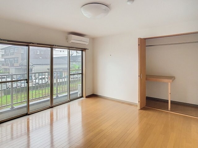 物件内観写真4　(2025年6月撮影※現況を優先致します。)