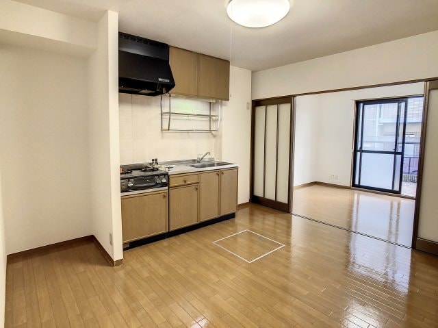 物件内観写真2　(2023年1月撮影※現況を優先します)