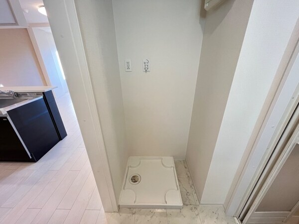 建物設備(洗濯機置場)