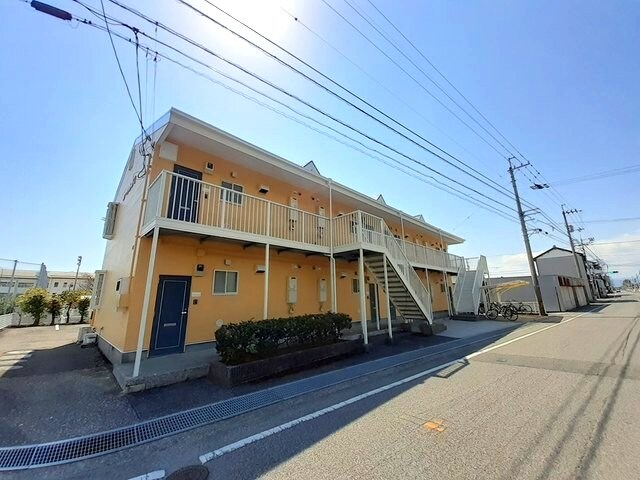 カーサ西野の物件外観写真