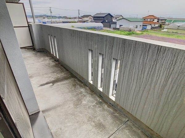 バルコニー(2025年4月撮影※現況を優先致します。)
