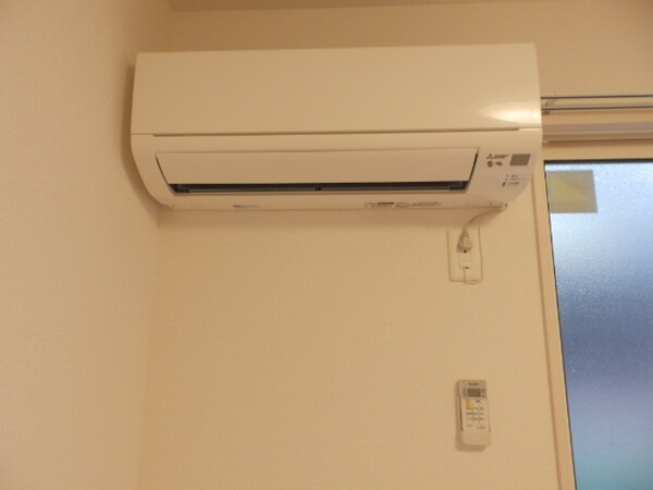 建物設備(エアコン)