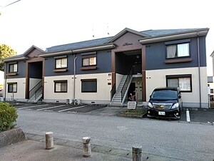 物件外観写真2　(現況と異なる場合は現況を優先します。2019年11月撮影。)