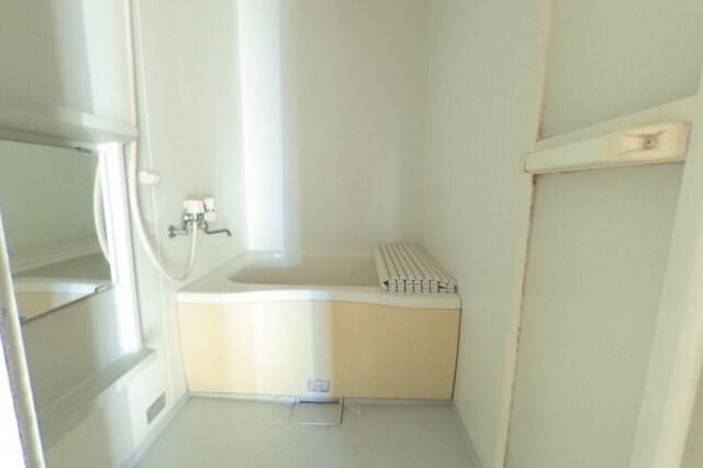 物件内観写真10　(現況と異なる場合は現況を優先します。2019年11月撮影。)