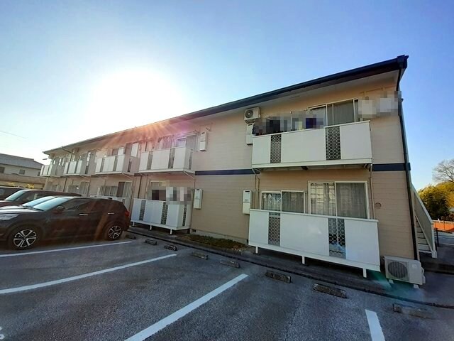 ハイツグラン・ブルーの物件外観写真