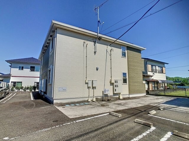 物件外観写真2　(2024年7月撮影)