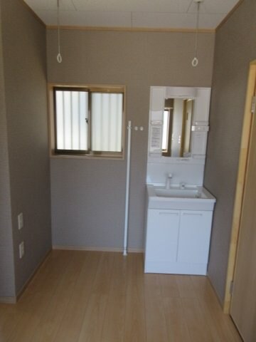 物件内観写真6　(現況を優先します。（撮影時期：2019年5月）)