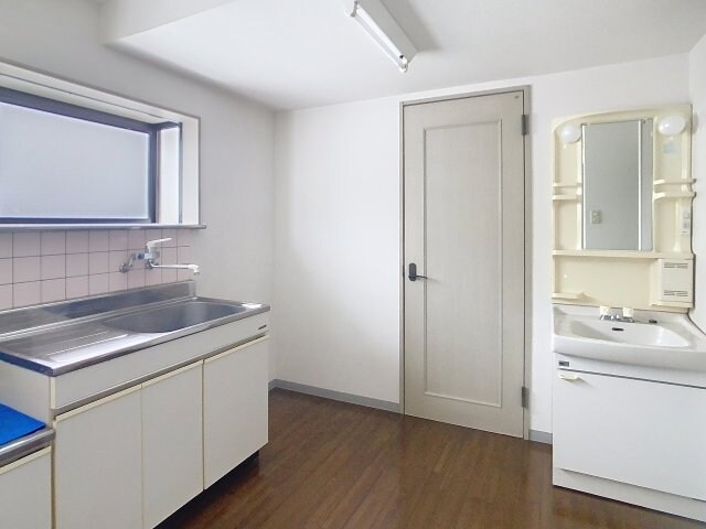 物件内観写真11　(2025年4月撮影※現況を優先致します。)