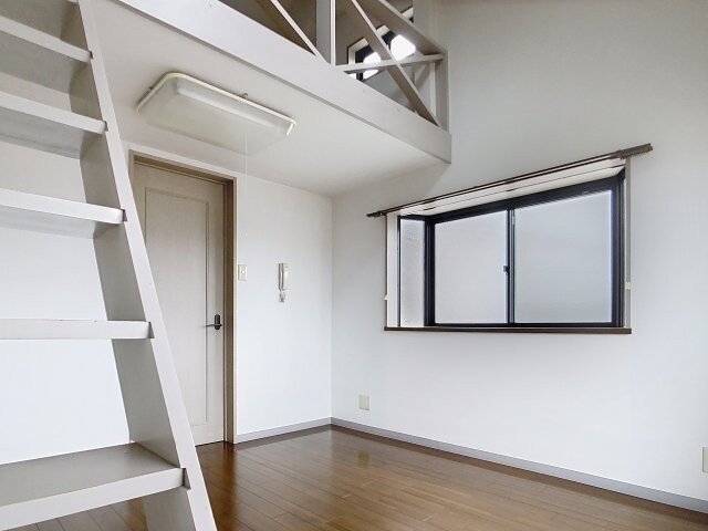 物件内観写真12　(2025年4月撮影※現況を優先致します。)