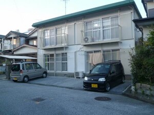 松岡アパート外観写真