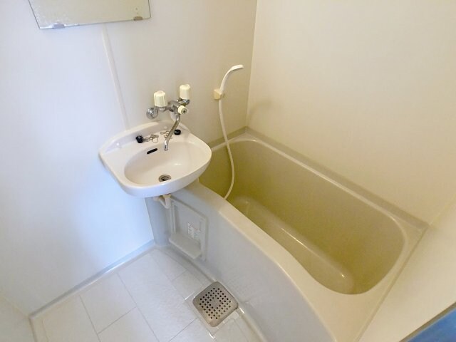 物件内観写真8　(2025年3月撮影)