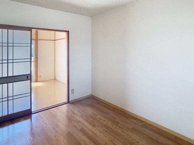 物件内観写真4　(2025年9月撮影※現況を優先します。)