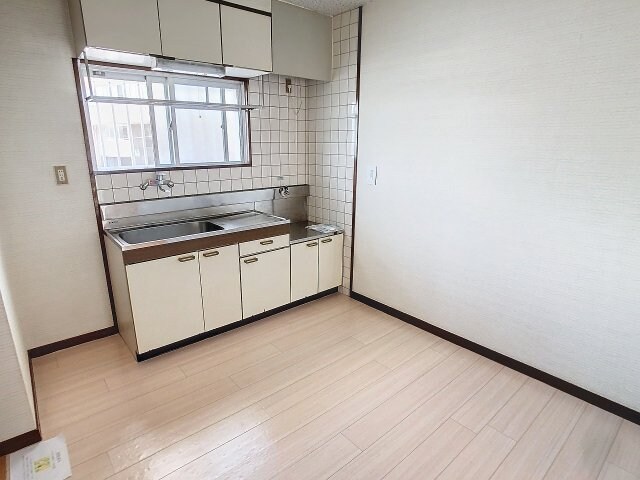 物件内観写真3　(2024年7月撮影※現況を優先致します。)