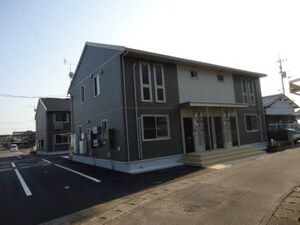 ドミールシャルマン A棟外観写真