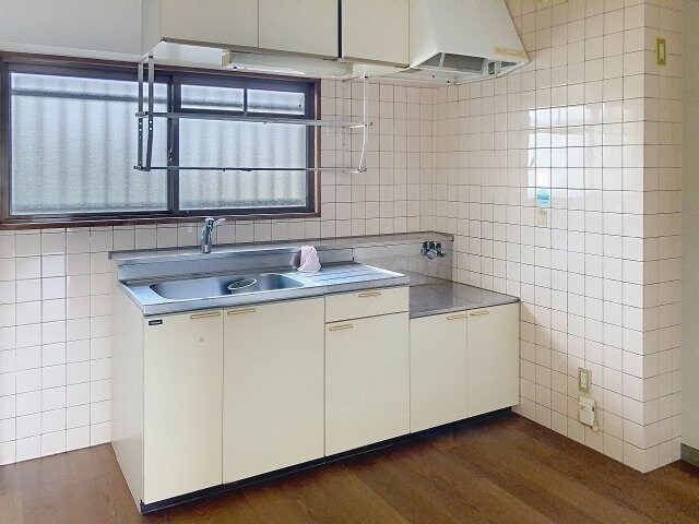 物件内観写真2　(2025年10月撮影※現況を優先します。)