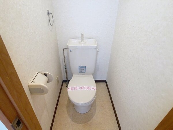 トイレ(2025年5月撮影※現況を優先致します。)