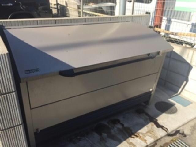 物件外観写真4　(ゴミ置き場)