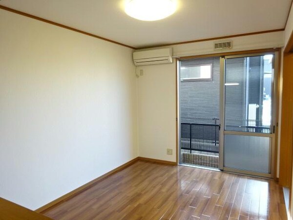 リビングダイニング