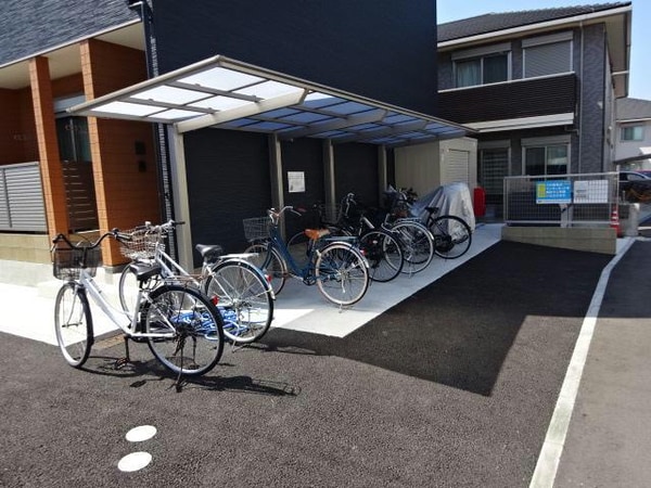 駐輪場