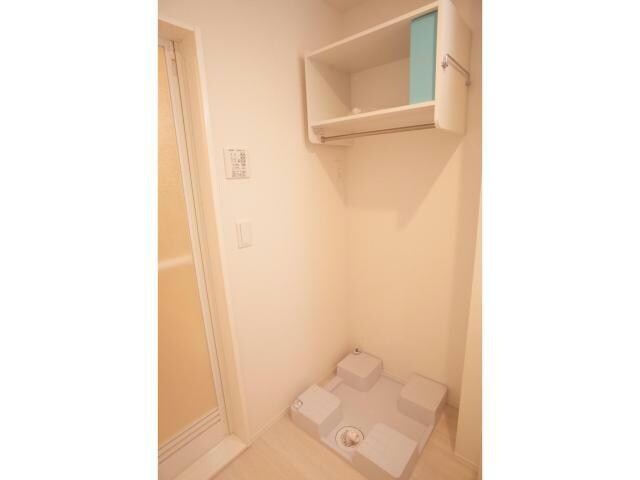 物件内観写真34　(洗濯機置き場)