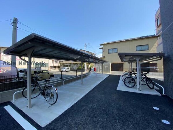 駐輪場