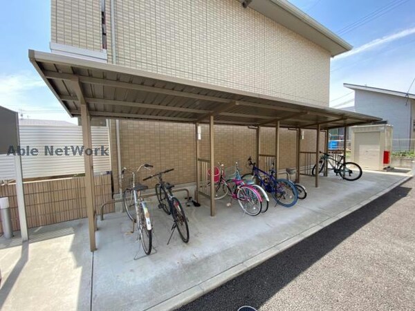 駐輪場