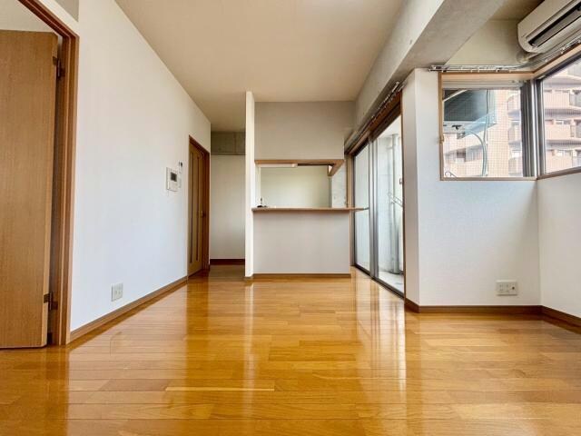 物件内観写真4　(同型　現状優先)