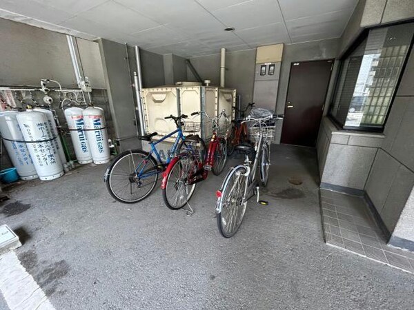 駐輪場